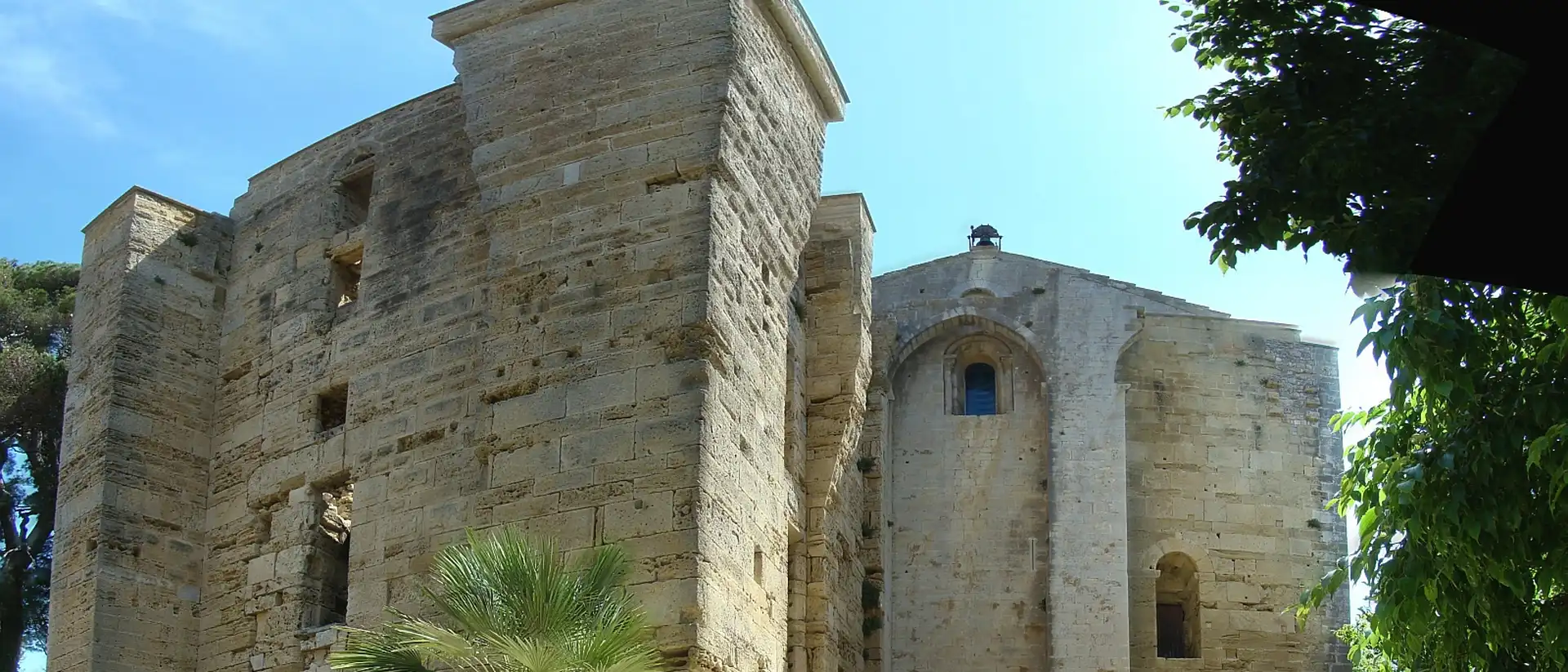 Cathédrale Saint-Pierre-et-Saint-Paul, Villeneuve-lès-Maguelone