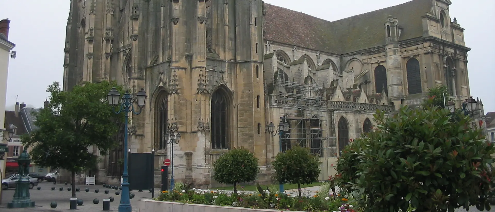 Église Saint-Pierre, Dreux