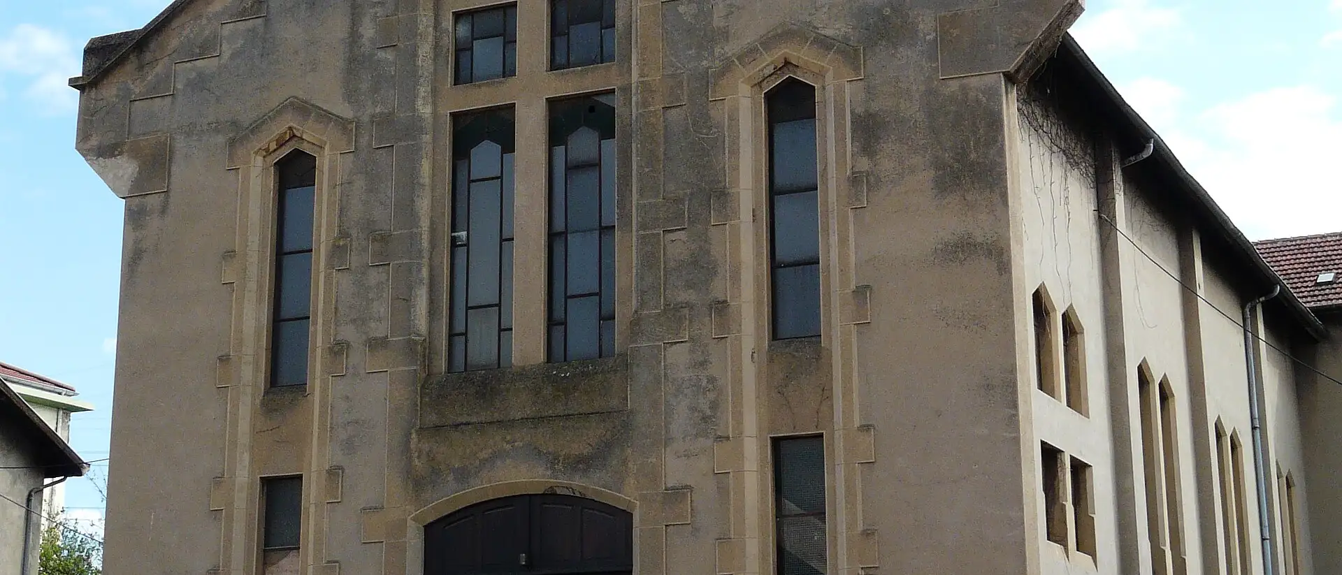 Église Sainte-Jeanne-d'Arc, Vénissieux
