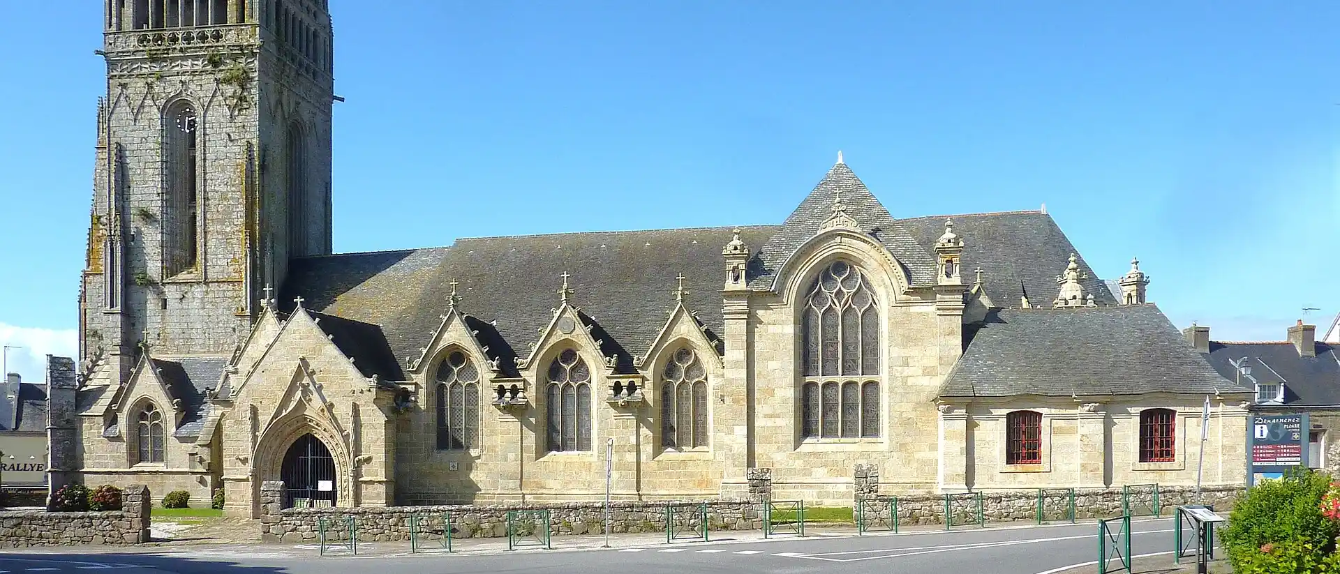 Église Saint-Herlé, Douarnenez