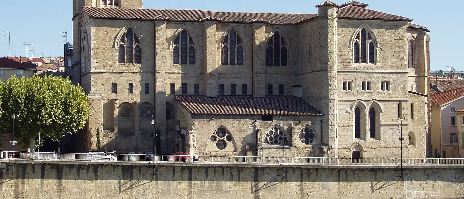 Collégiale Saint-Barnard, Romans-sur-Isère