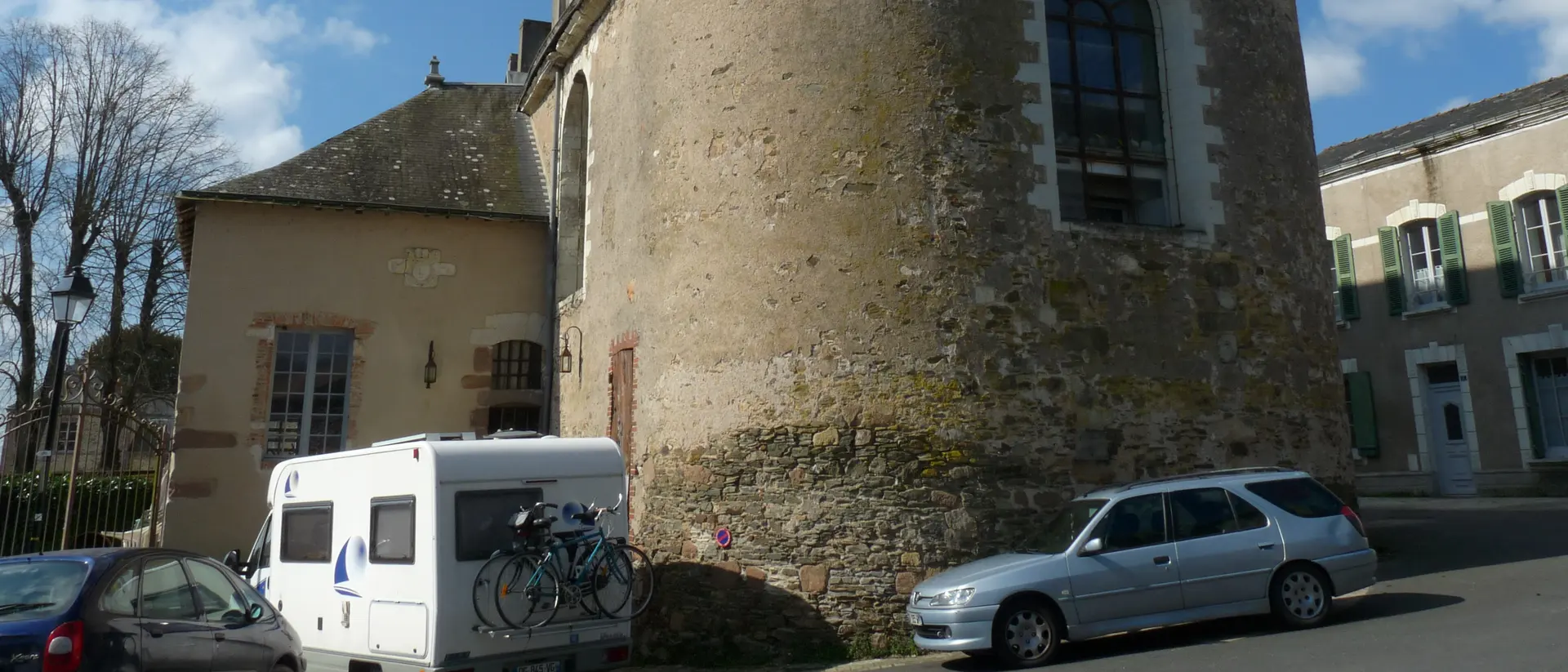Collégiale Sainte-Croix, Beaupréau-en-Mauges