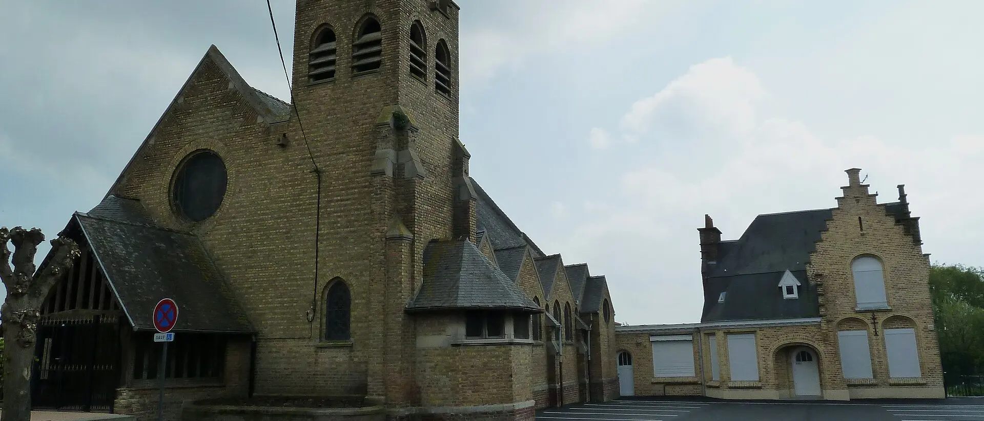 Église catholique Saint-Jean-Baptiste d'Outtersteene, Bailleul