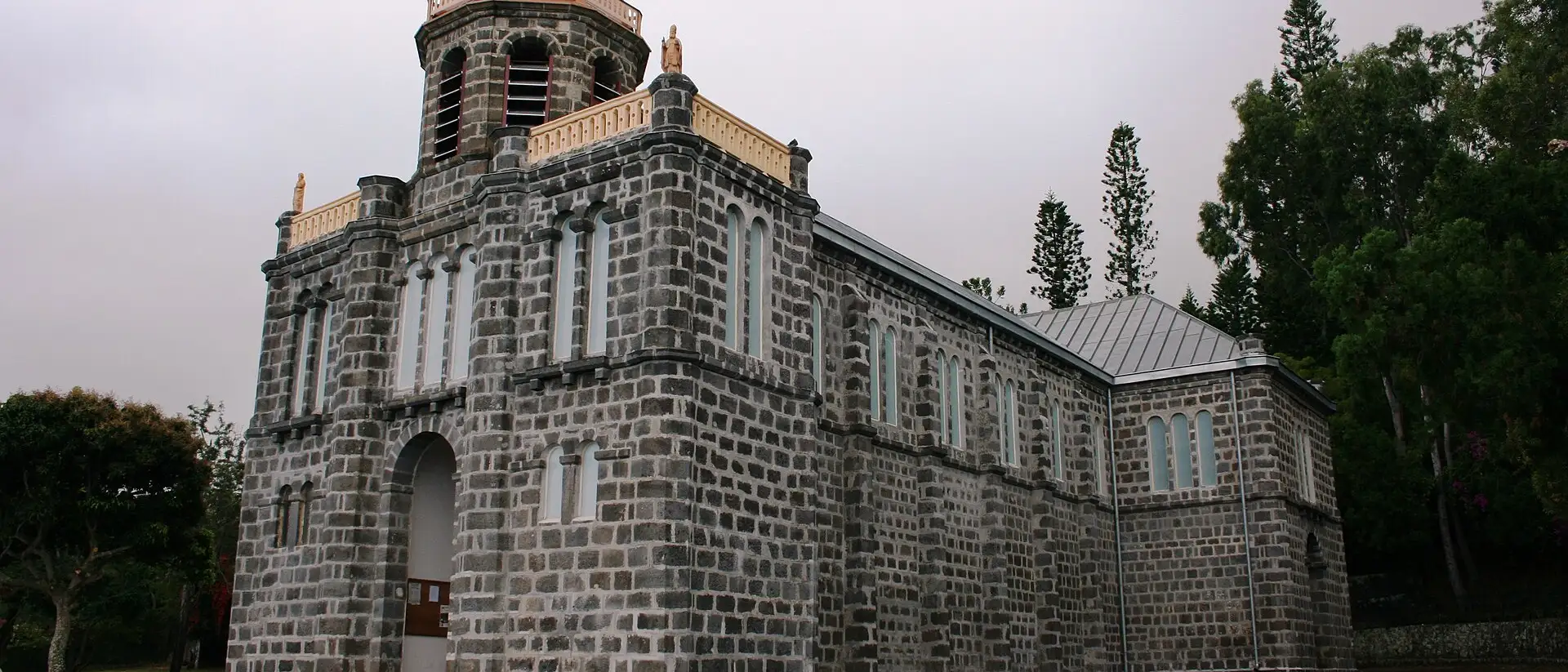 Église des Colimaçons, Saint-Leu