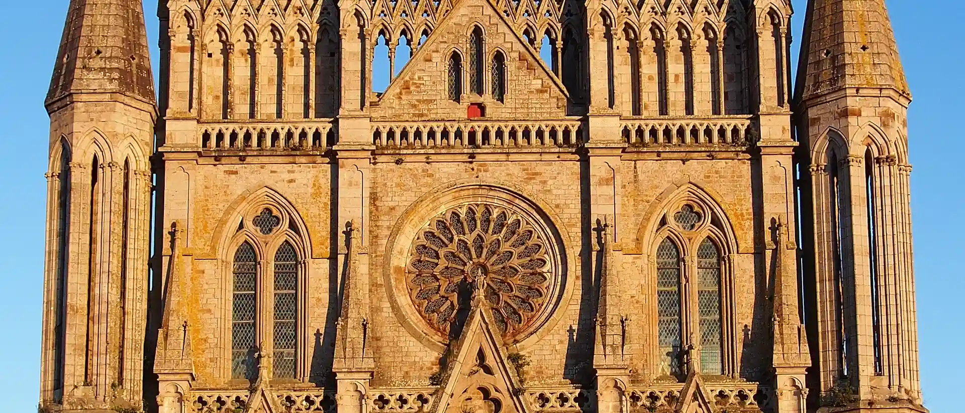 Église Notre-Dame-des-Champs d'Avranches, Avranches