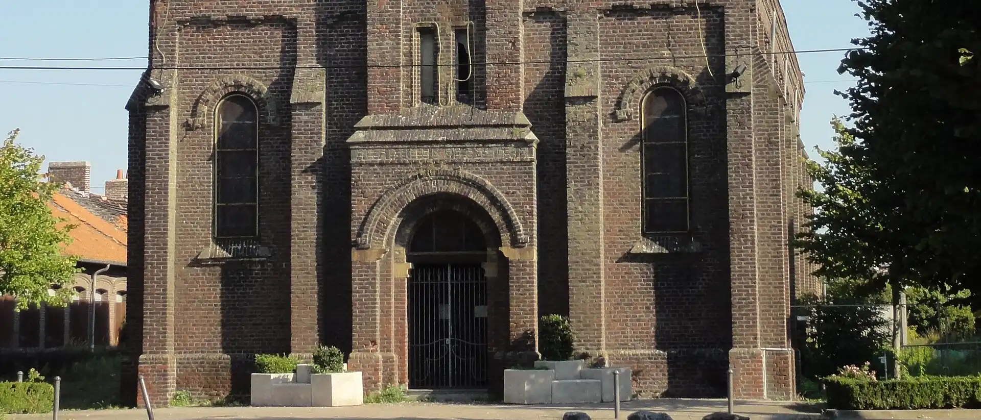 Église Saint-Adolphe, Bruay-sur-l'Escaut