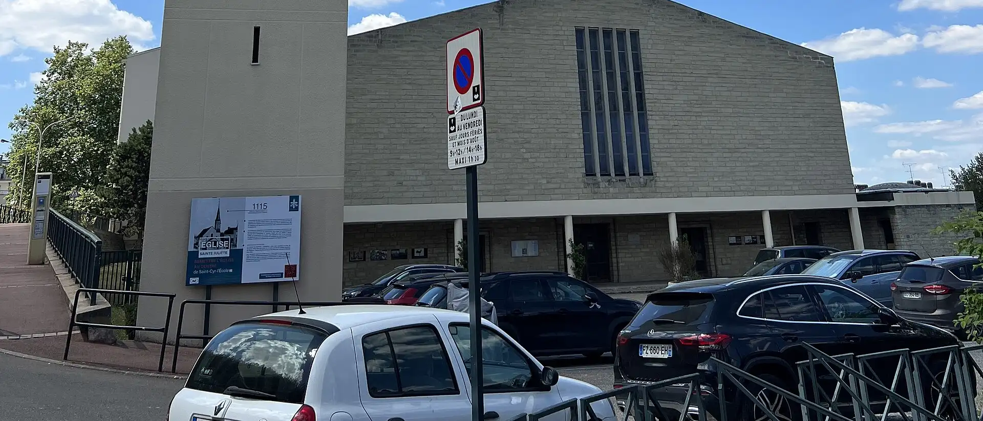 Église Saint-Cyr Sainte-Julitte, Saint-Cyr-l'École