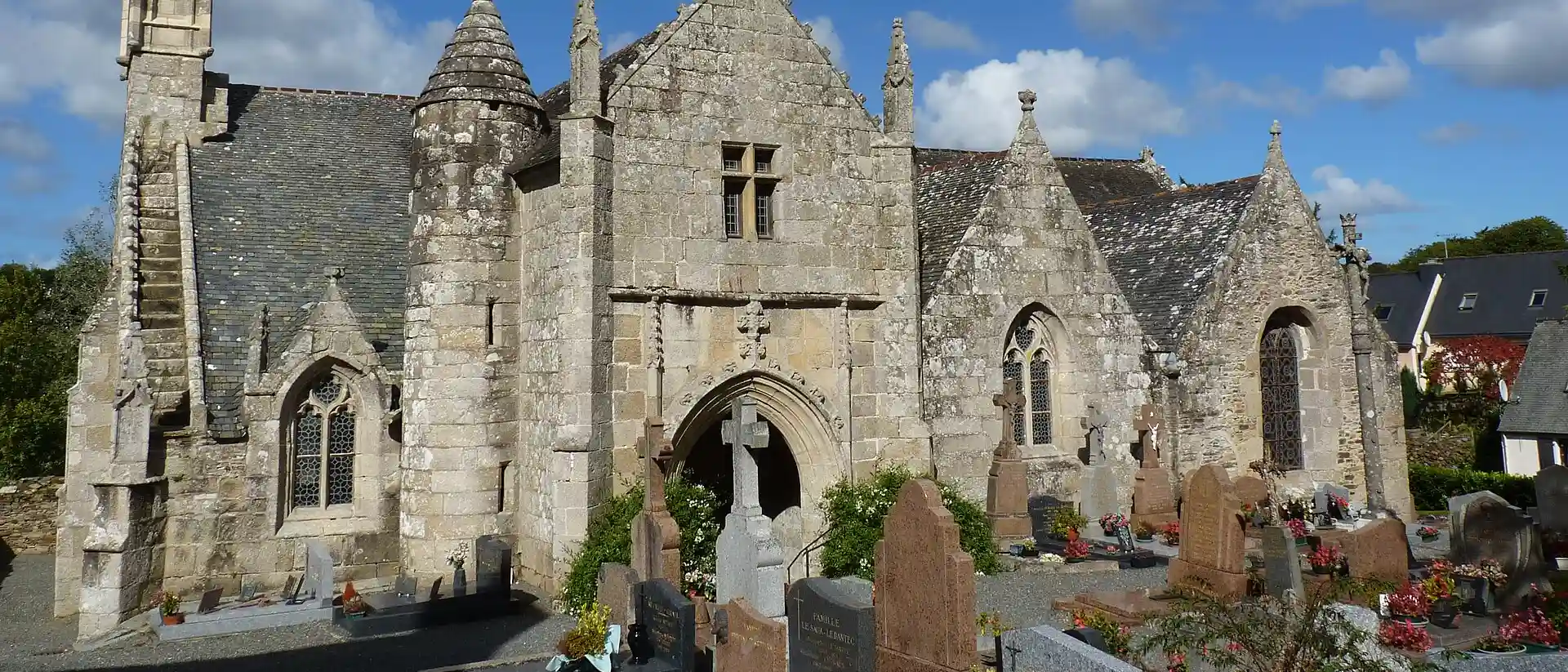 Église Saint-Ivy de Loguivy-lès-Lannion, Lannion