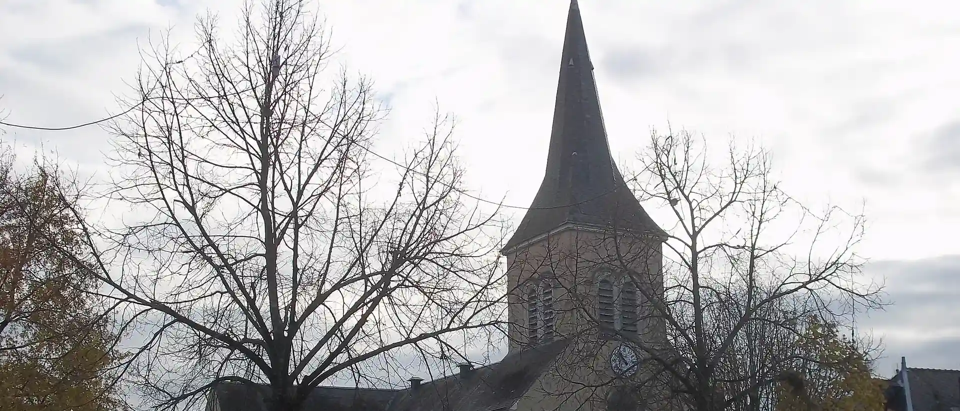 Église Saint-Martin de Allonnes 72700, Allonnes
