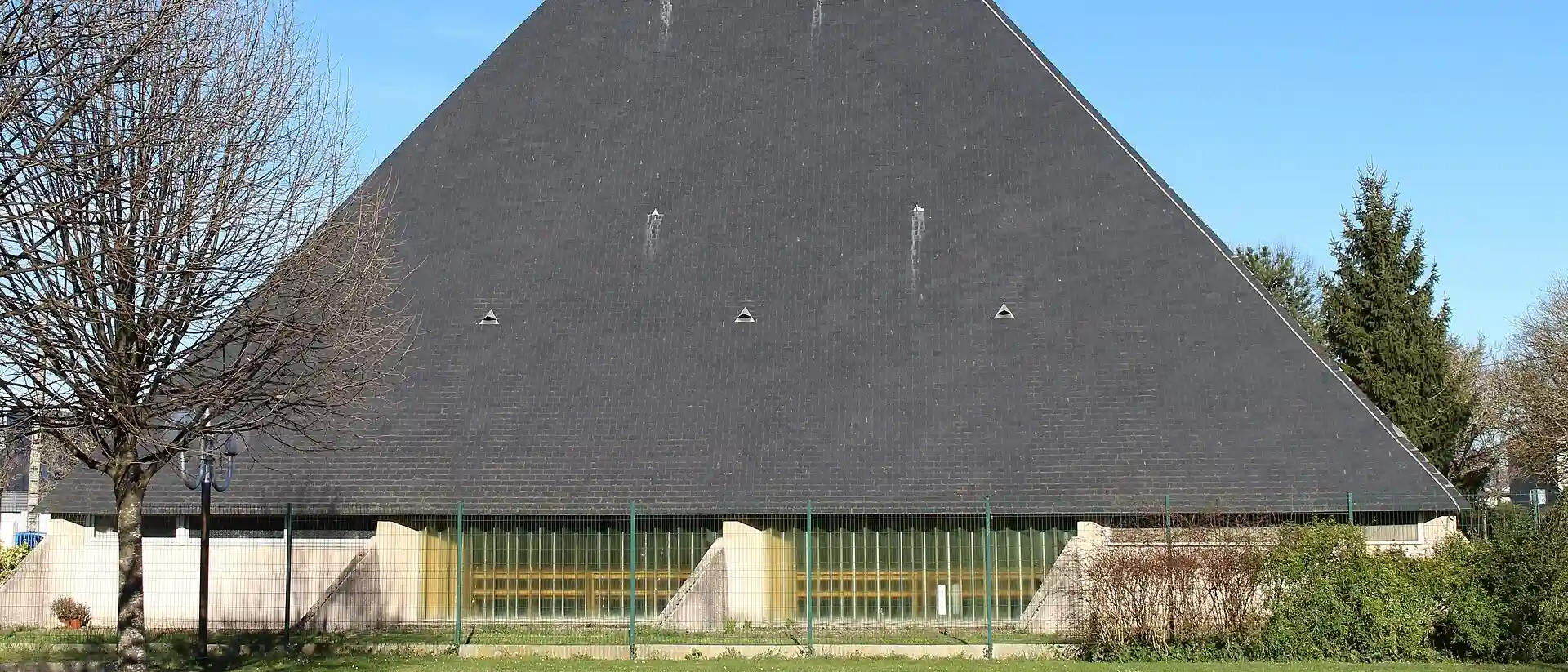 Église Saint Vincent de Paul, Tarbes