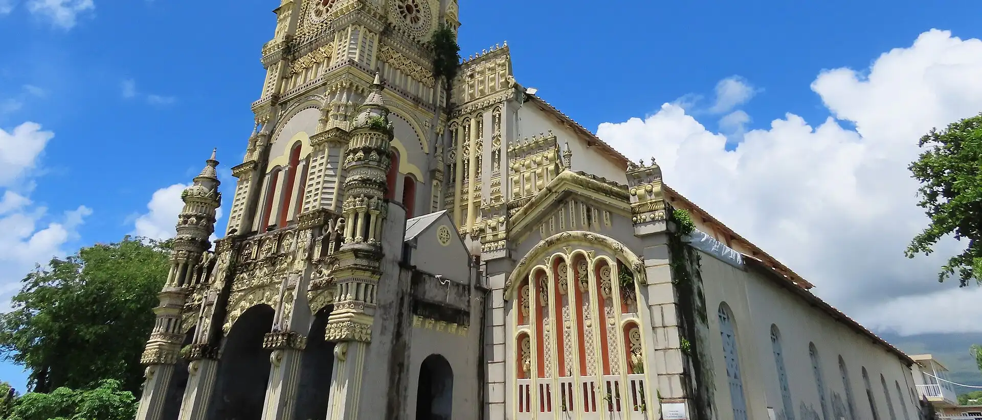 Église Sainte-Anne, Saint-Benoît