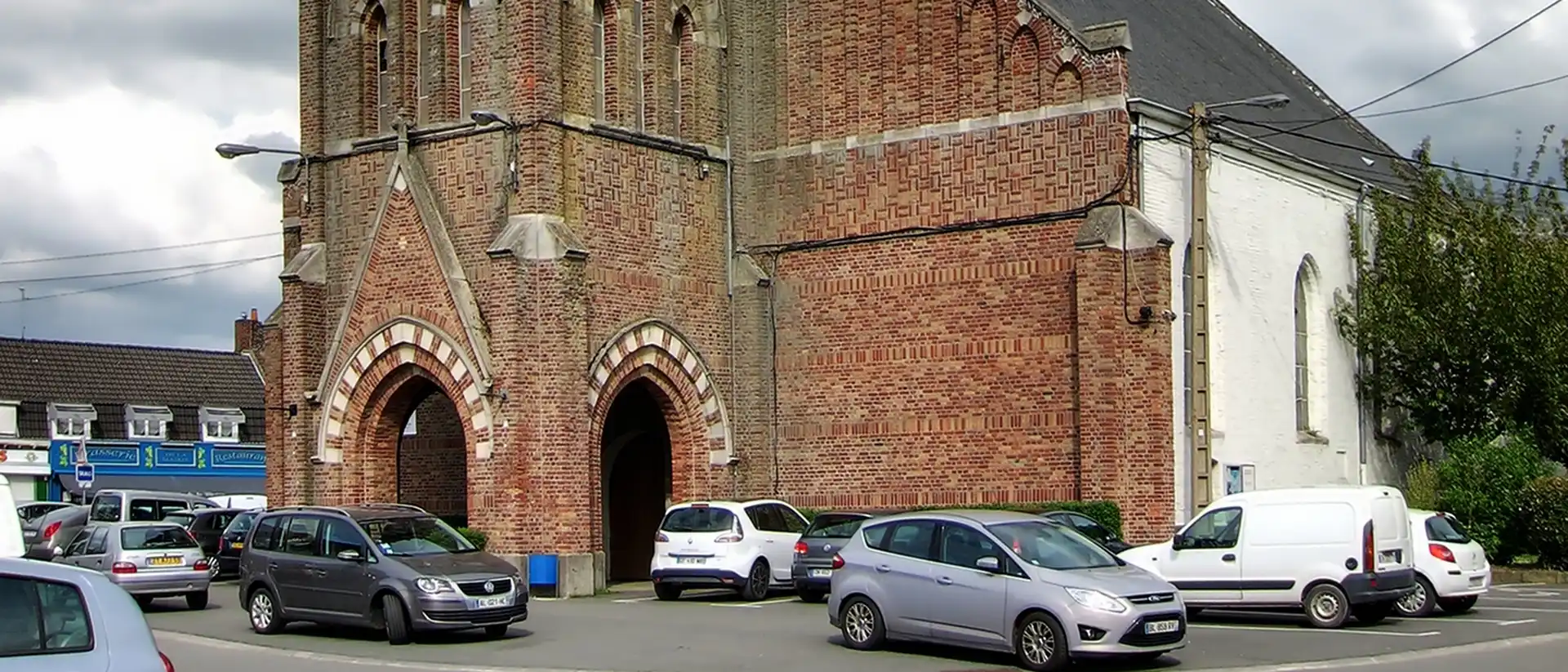 Église Saint-Corneille, Hem
