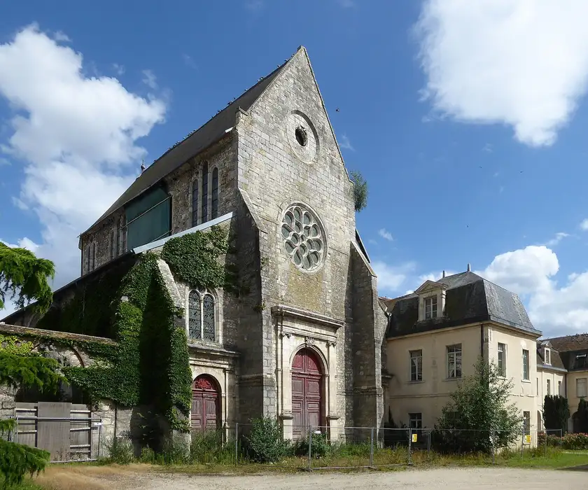 Abbaye de Saint-Jean-lès-Sens, Sens
