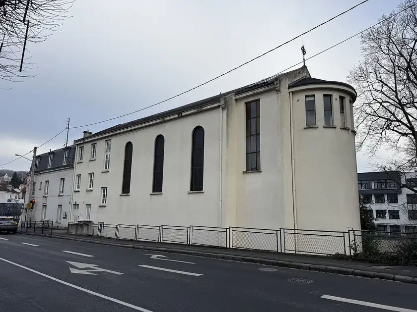 Chapelle de l'école Sainte-Suzanne d'Orsay, Orsay