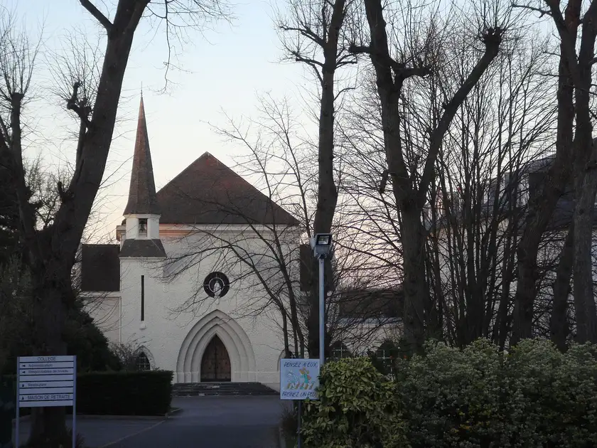 Chapelle de l'institution Sainte-Thérèse, Montgeron