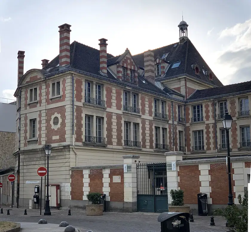 Chapelle du lycée Teilhard-de-Chardin, Saint-Maur-des-Fossés