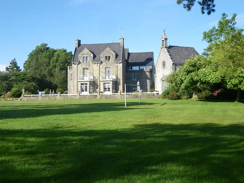 Chapelle du manoir de Kerplouz, Auray