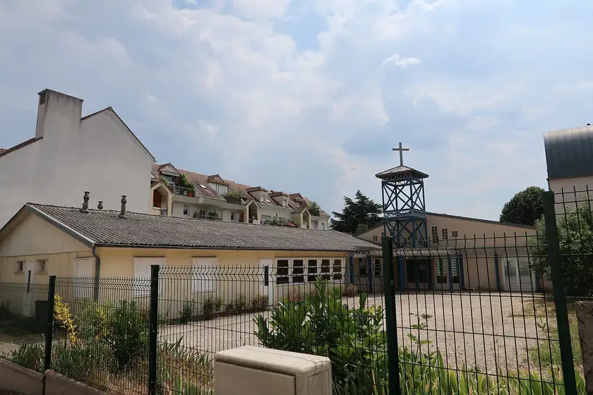 Chapelle Saint-Leufroy, Suresnes
