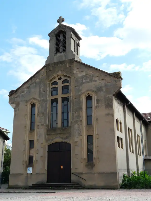 Église Sainte-Jeanne-d'Arc, Vénissieux