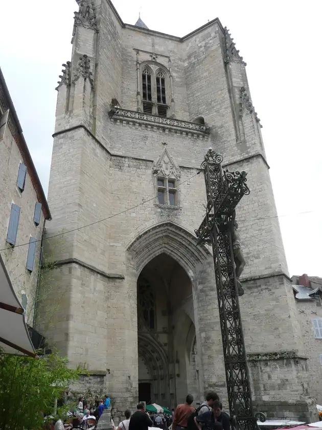 Collégiale Notre Dame De Villefranche, Villefranche-de-Rouergue