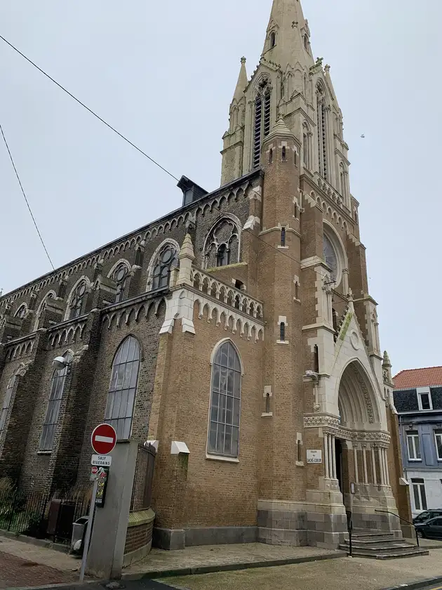 Église catholique du Sacré-Cœur-de-Jésus, Calais