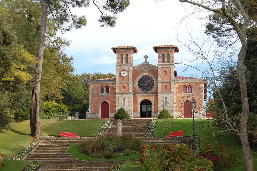 Église catholique Notre-Dame-des-Passes d'Arcachon, Arcachon