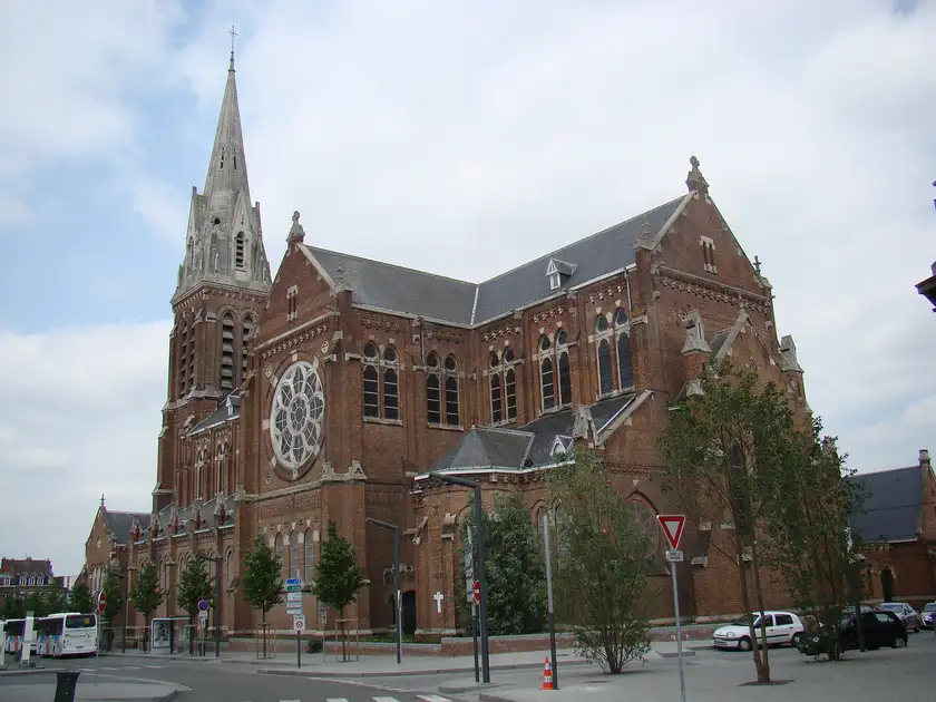 Église catholique Saint-Vaast d'Armentieres, Armentières