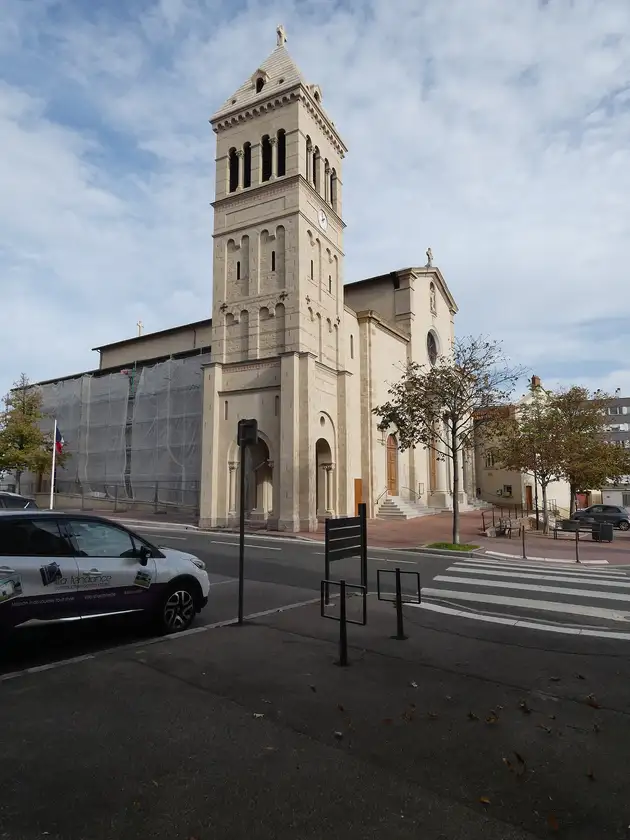 Église de Sainte-Foy-les-Lyon, Sainte-Foy-lès-Lyon