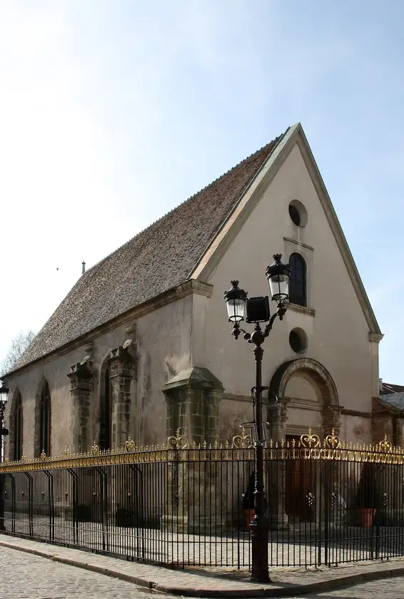 Église Notre Dame de Pitié, Puteaux