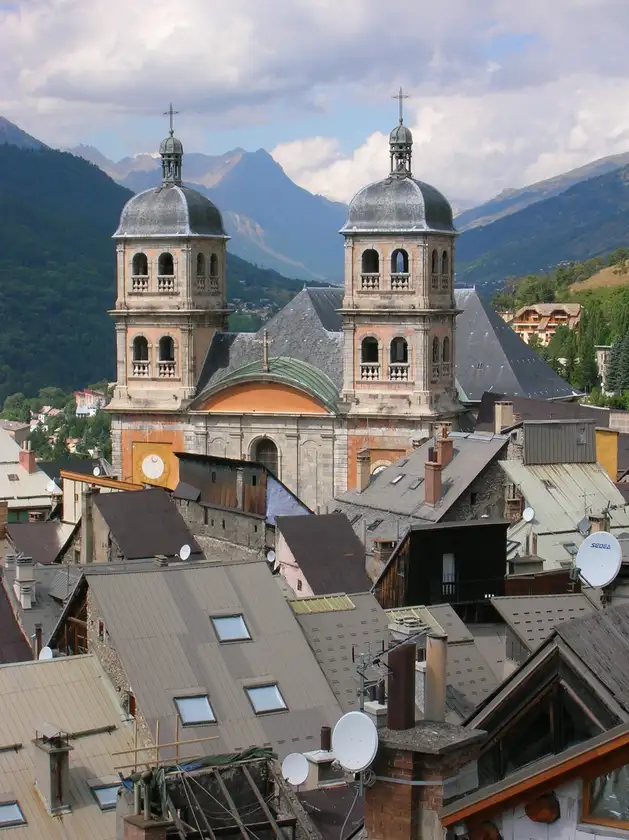 Église Notre-Dame-et-Saint-Nicolas, Briançon