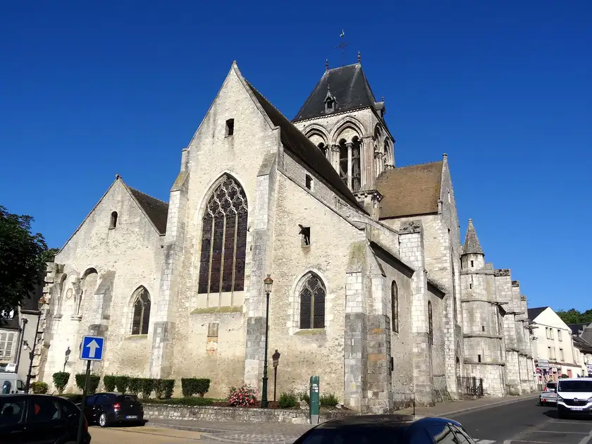 Église Saint-Basile d'Étampes, Étampes