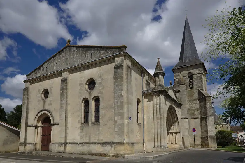 Église Saint-Médard, Saint-Médard-en-Jalles