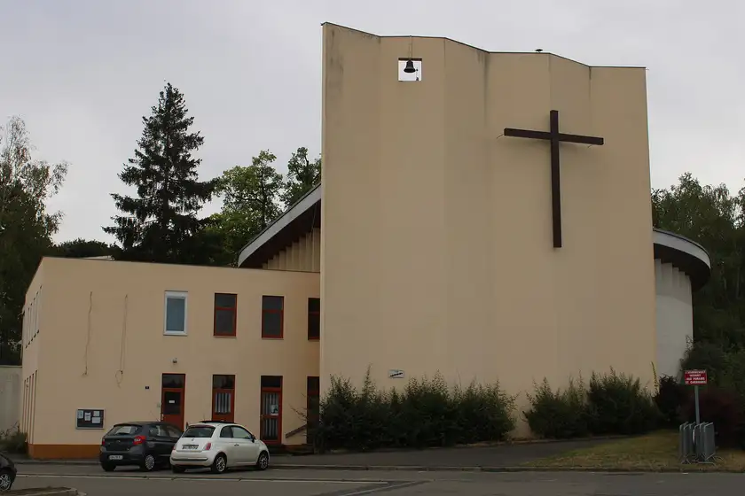 Église Saint Paul. Paroisse Catholique d'Avon, Avon
