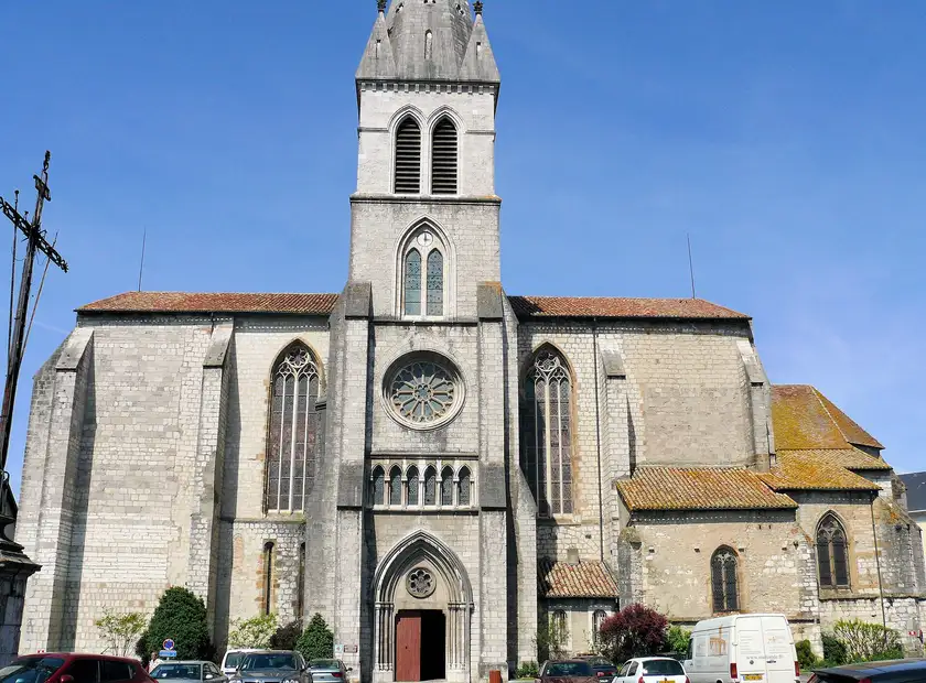 Église Saint-Pierre, Orthez
