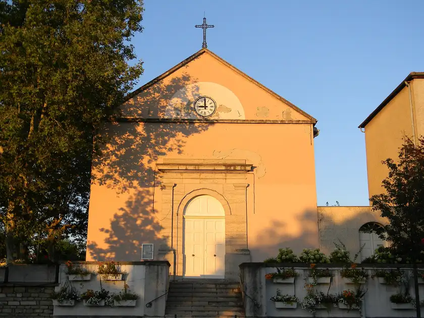 Église Saint-Pierre, Décines-Charpieu