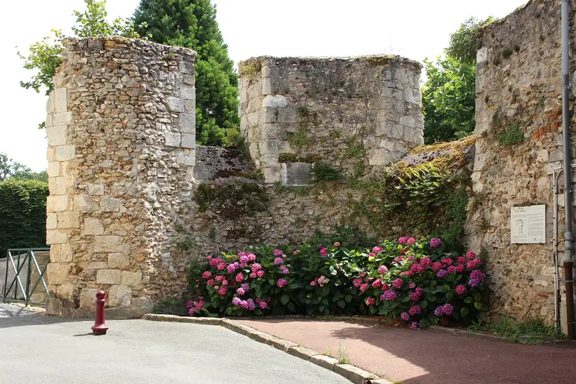 Église Saint-Pierre, Dourdan