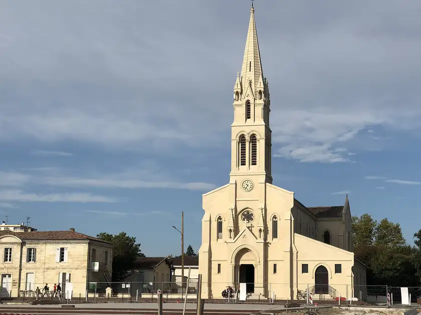 Église Saint Pierre, Gradignan