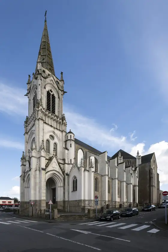 Église Saint-Pierre, Rezé