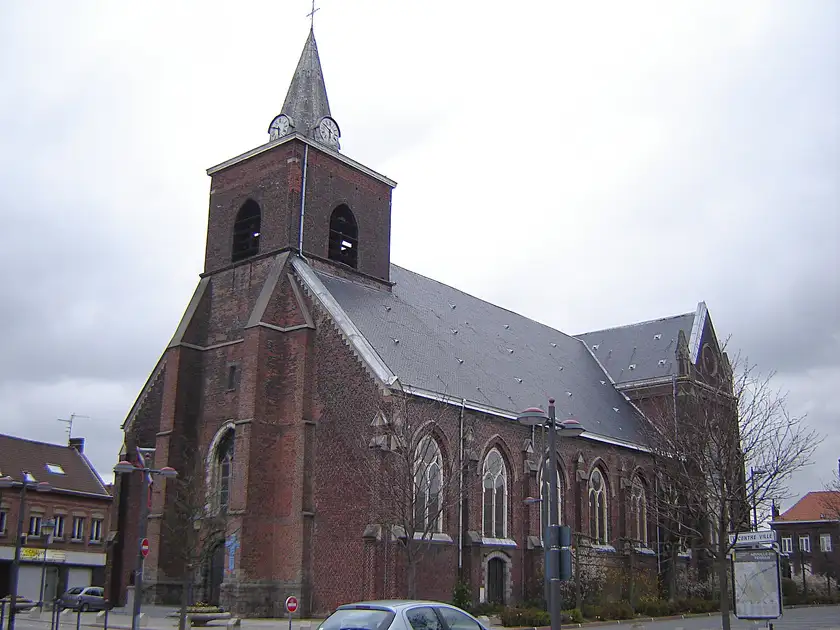 Église Saint-Quirin, Neuville-en-Ferrain