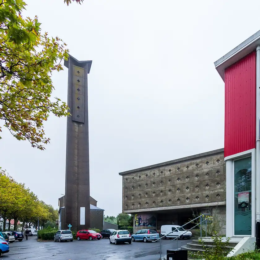 Église Sainte-Anne de Démur, Saint-Nazaire