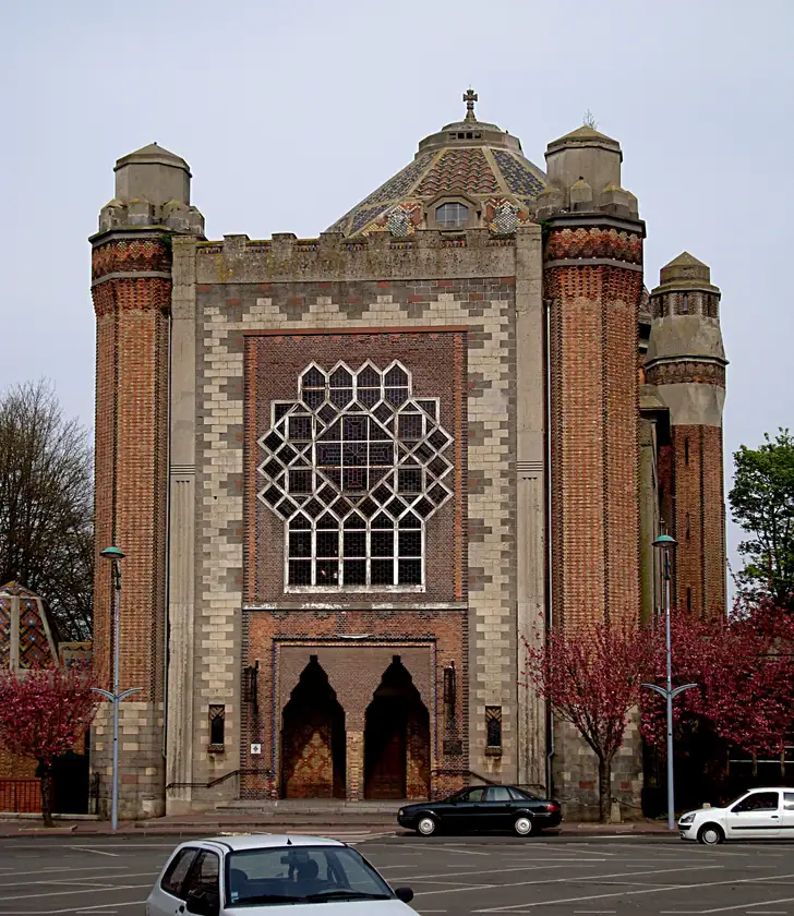 Église Saints-Chrysole-et-Pierre, Comines