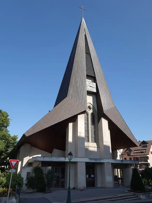 Église Saints-Pierre-et-Paul, Saint-Julien-en-Genevois