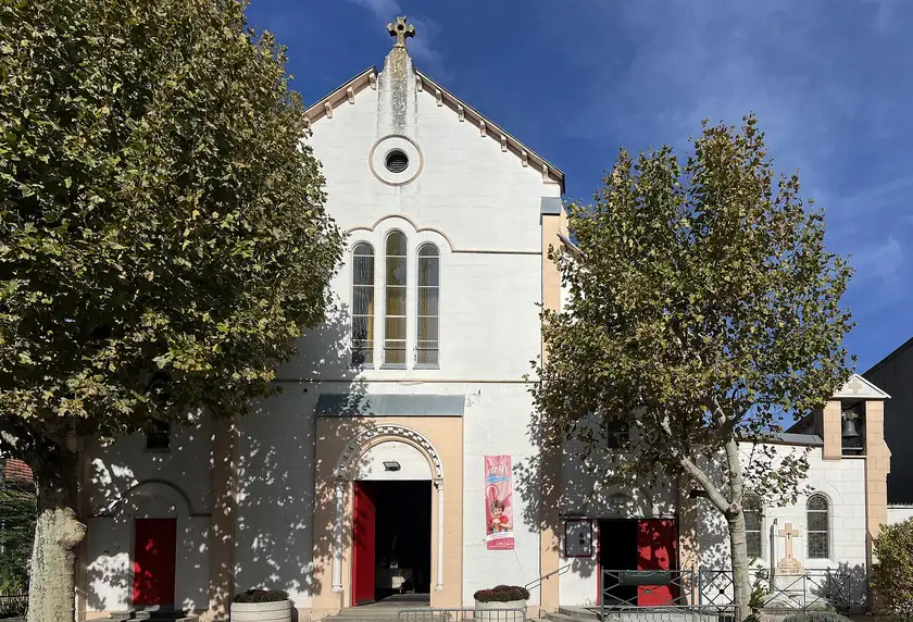 Église St-Joseph des Quatre Routes, Asnières-sur-Seine