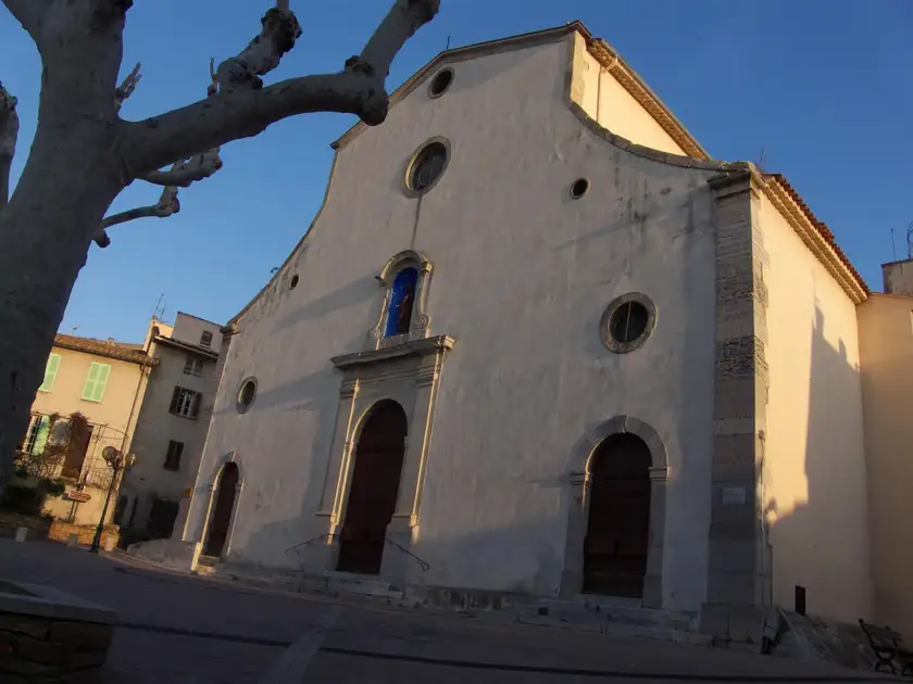 Église de la Nativité de Marie, La Garde